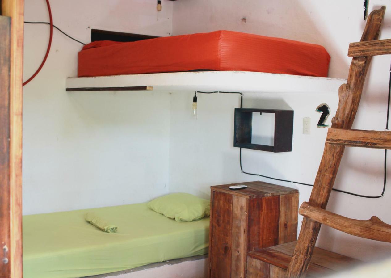 Black Jaguar Hostel باكالار المظهر الخارجي الصورة