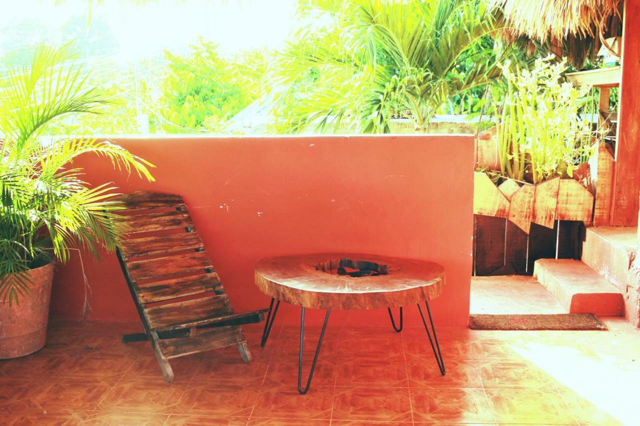Black Jaguar Hostel باكالار المظهر الخارجي الصورة